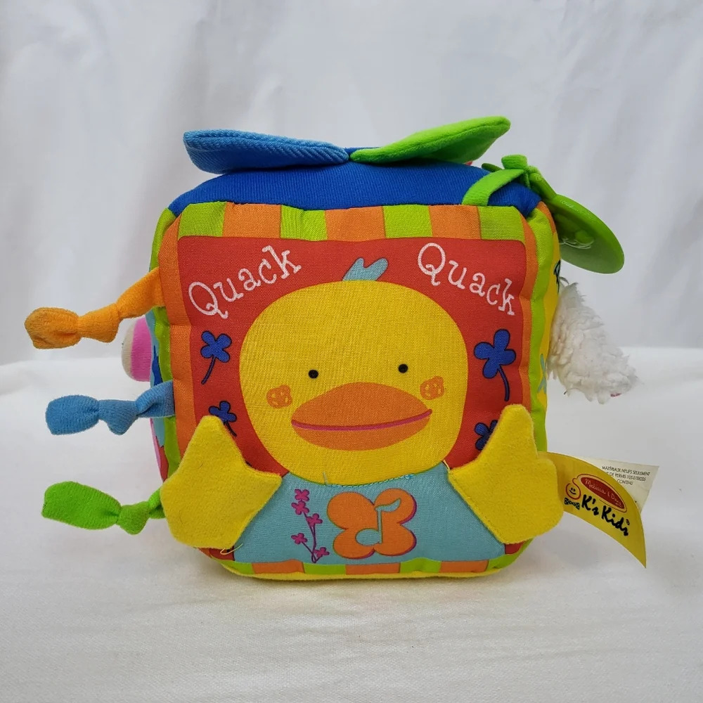 Melissa & Doug K's‎ Kids Chit-Chatting Musical Farmyard Cube Learning Toy